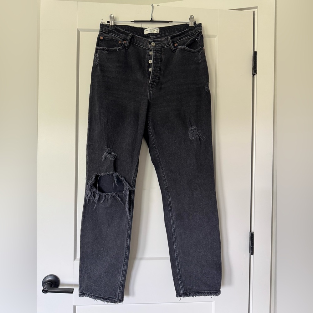 Abercrombie & Fitch High Rise Black Distressed Jeans Button Front Size 29